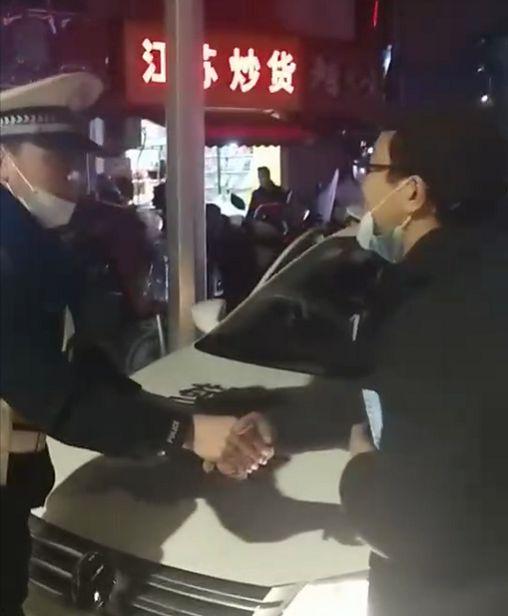 诱惑快递小哥视频国产  第2张