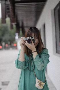 国产青草情侣福利视频,浪漫瞬间，甜蜜回忆  第1张