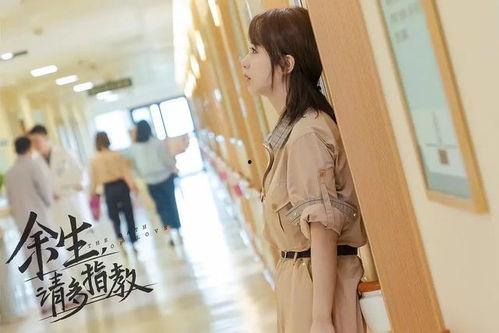 国产青草情侣福利视频,浪漫瞬间，甜蜜回忆  第3张