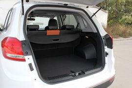 国产x5倒车碰撞视频大全,安全性能大考验